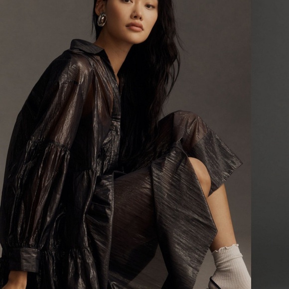 Pilcro by AnthropologieRetail: $198

Long-Sleeve V-Neck Metallic High-Low - Picture 2 of 9